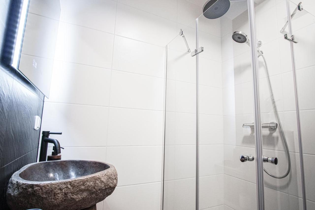 Apartment I Wi-Fi I Parkplatz I Balkon Essenfusion Εξωτερικό φωτογραφία